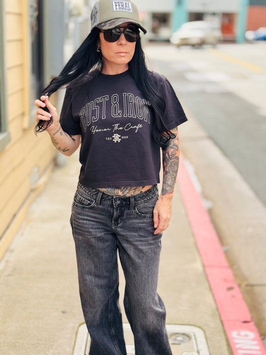 Women’s Staple Tee